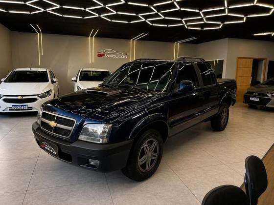 CHEVROLET S10 2.8 EXECUTIVE 4X2 CD 12V TURBO ELECTRONIC INTERCOOLER DIESEL 4P MANUAL CHEVROLET S10 2.8 EXECUTIVE 4X2 CD 12V TURBO ELECTRONIC INTERCOOLER DIESEL 4P MANUAL